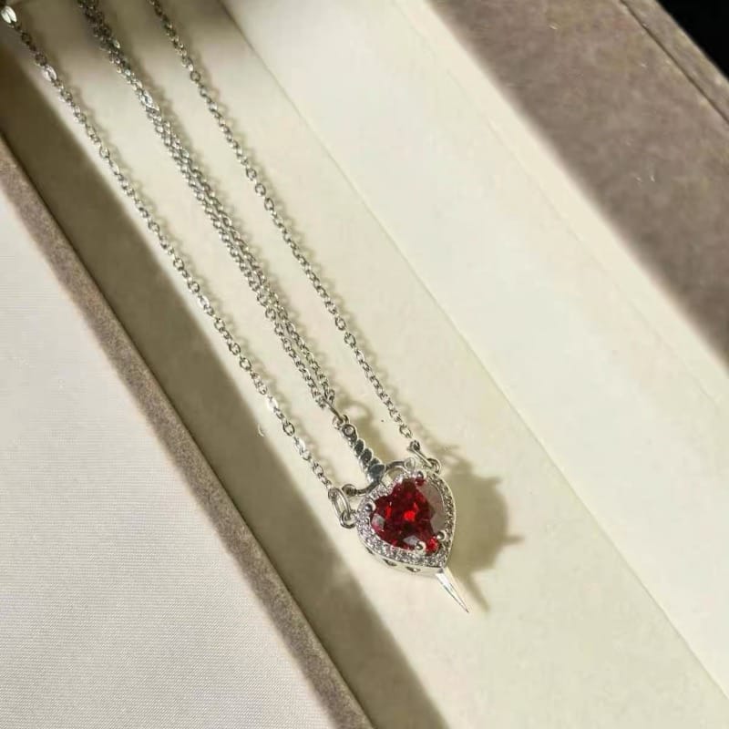 Beautifull Heart Sward Couple Necklace